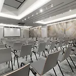 Wings Plaza 4*