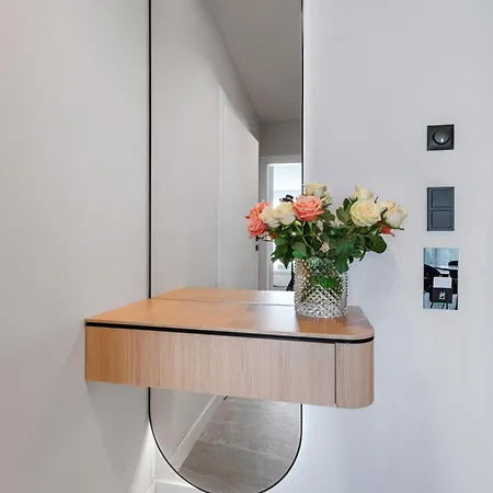 Wings Plaza Apartahotel 4*