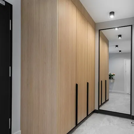 Wings Plaza Apartahotel Cracovia