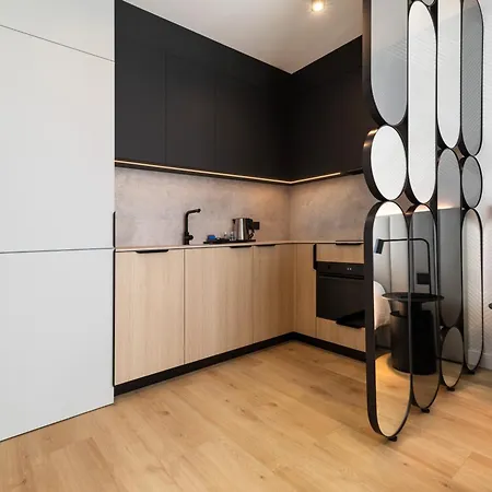 Wings Plaza Cracóvia