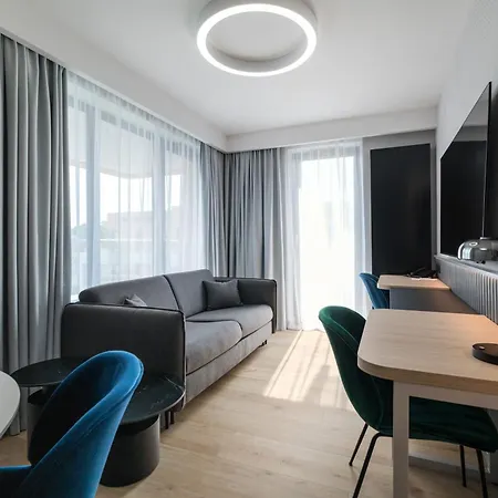 Wings Plaza Cracovia