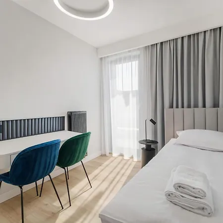 Wings Plaza Apart-hotel Cracóvia