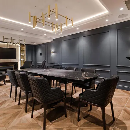 Wings Plaza Cracóvia