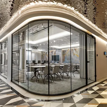 Wings Plaza 4* Cracóvia