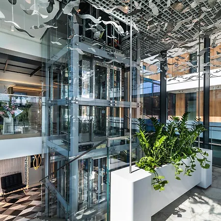 Wings Plaza Apart-hotel 4*