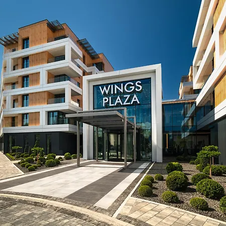 Ξενοδοχείο με διαμερίσματα Wings Plaza 4*