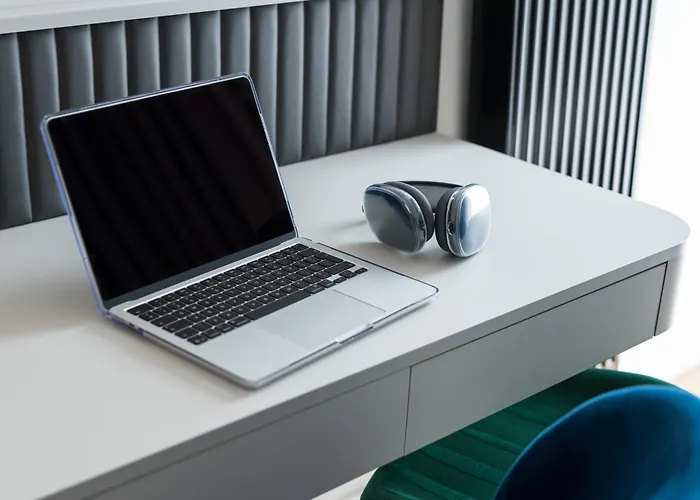 Aparthotel Wings Plaza 4*