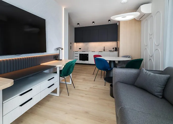 Wings Plaza 4* Krakow