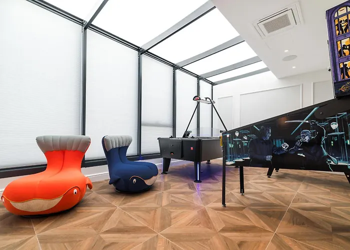 Wings Plaza Aparthotel 4*