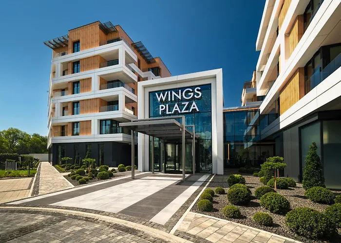 Aparthotel Wings Plaza 4*