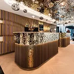Lejlighedshotel Wings Plaza
